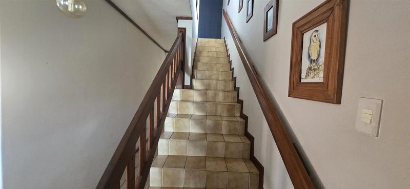 4 Bedroom Property for Sale in Outeniqua Strand Western Cape
